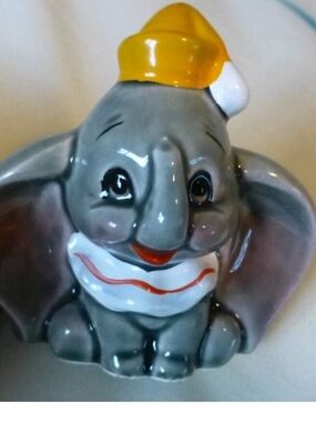 Vintage 1960s Dumbo The Elephant Ceramic figurine Made in Japan Collectible